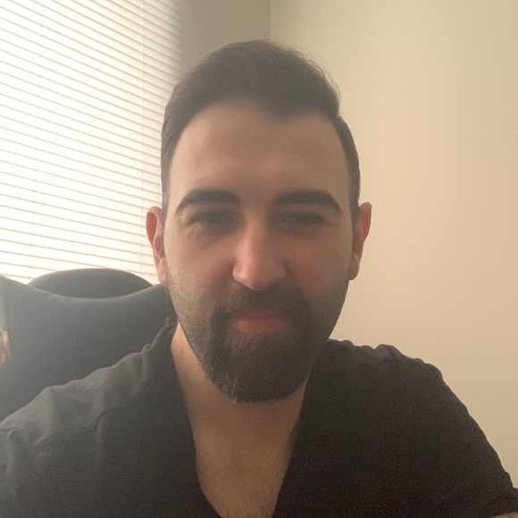 Meet your Posher, Fatih - Picture 1 of 1